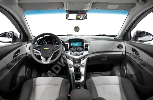 CHEVROLET CRUZE 1.6 موديل 2010   113 حصان  مع فتحة  سقف  111000 كم