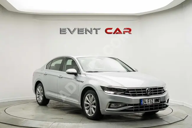 WV PASSAT 1.5 model 2022 without accident history, with 150 horsepower and the option to pay in 12 installments with a credit card.