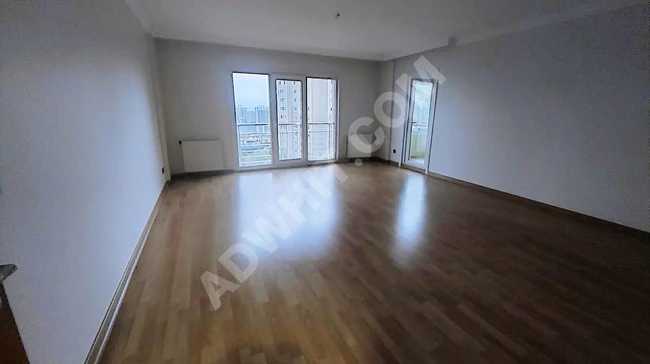 Apartment for rent 3+1 in Güneşpark Evleri Complex – with an area of 135 sqm