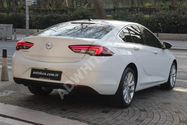 سيارة OPEL INSIGNIA 1.5D ELEGANCE موديل 2020 - بدون دهان