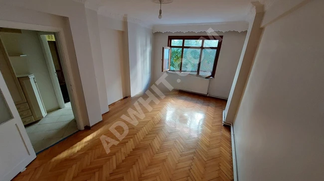 3+1 apartment with an area of 120m², renovated, empty, for sale in BAHÇELİEVLER SOĞANLI