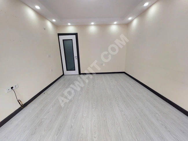 An apartment 2+1 with an area of 80 square meters located on the middle floor, built two years ago in Sefaköy Kemalpaşa.