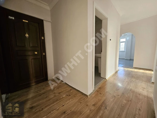 2+1 apartment for rent with an area of 70 square meters on the street - near the metro in İMAR BLOKLARI