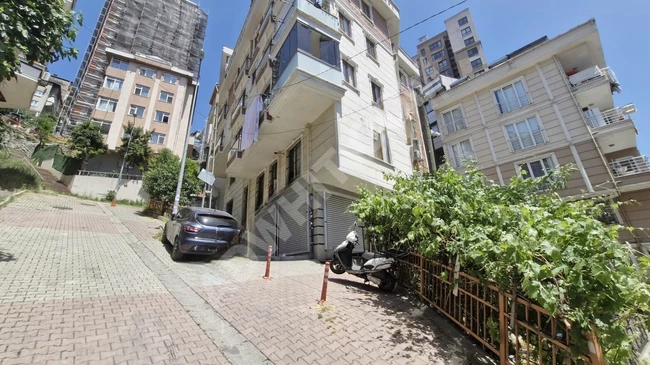 Apartment for sale 2+1 middle floor in GALATA DERESİ