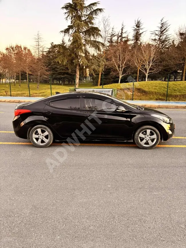 Hyundai Elantra- موديل 2012 - نصف المبلغ يتم دفعه نقداً والباقي يتم تقسيطه علي 12 شهر مع عمل سندات داخل شركتنا.