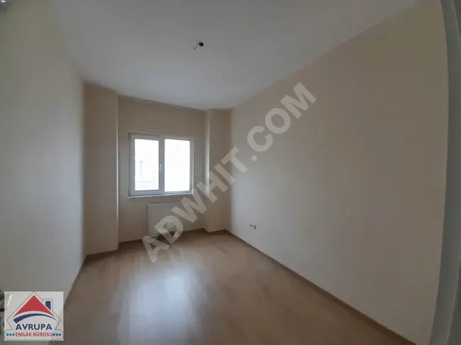 Empty apartment on the middle floor overlooking the KİPTAŞ NERGİ complex.