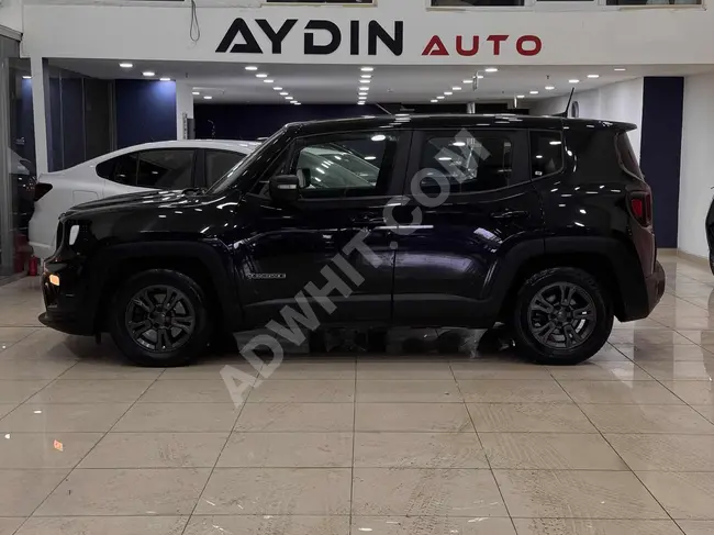 سيارة JEEP RENEGADE موديل 2022 - بدون سجل حوادث.