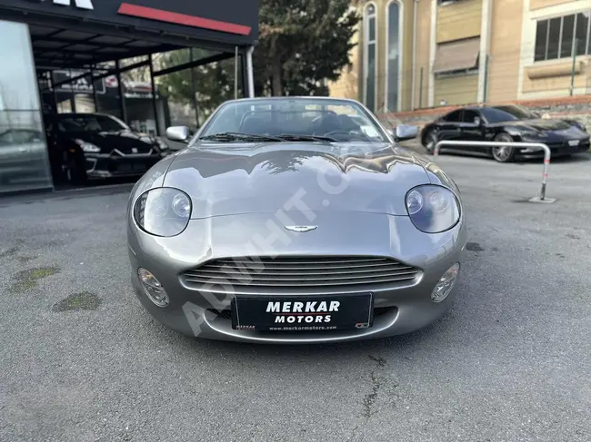 ASTON MARTIN DB7 V12 Convertible, 2002 model with 8,000 km