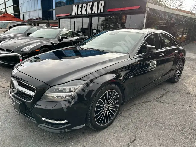 سيارة Mercedes-Benz CLS 350 CDI AMG موديل 2011