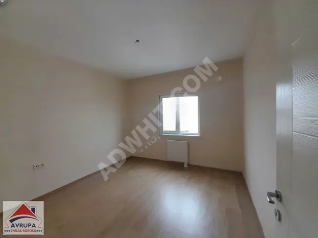 Empty apartment on the middle floor overlooking the KİPTAŞ NERGİ complex.