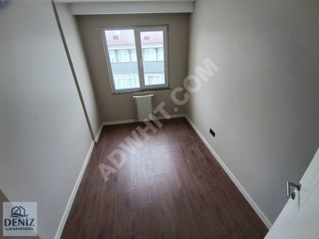 New apartment on the middle floor of the BUTİK complex with independent parking and very close to the metro.