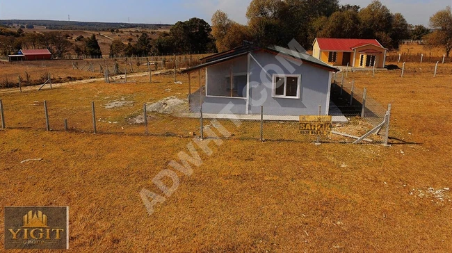 A 2+1 fully constructed house with an area of 632 square meters, including 95 square meters in ÇATALCA BİNKILIÇ.