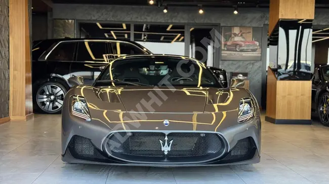 MASERATI MC20 3.0 V6 - موديل 2021 - تدفئة للمقاعد