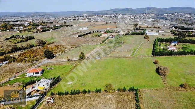 Land for sale near the village, with an area of 220 square meters - Çatalca Binkılıç in the Buzağlık area