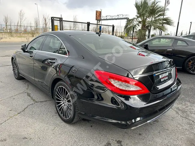 سيارة Mercedes-Benz CLS 350 CDI AMG موديل 2011