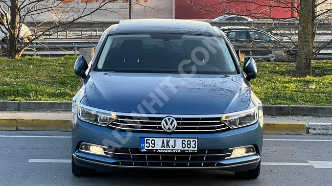 VOLKSWAGEN  PASSAT - موديل 2018 - 67.000 كم - سقف زجاجي بانورامي- بدون طلاء