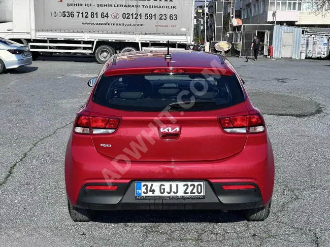 kia Rio  - موديل 2023 - 19 الف كم - بشاشة تابلت - بدون طلاء ولا عيوب - من ARAS