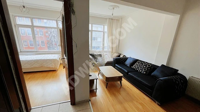 A fully furnished 2+1 apartment on a main street in the center of Üsküdar