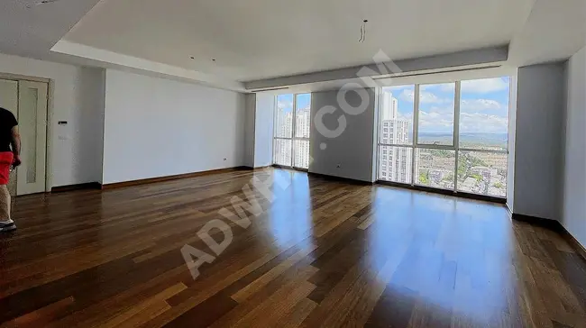 Opportunity for sale: 4+1 empty apartment in MASLAK MASHATTAN