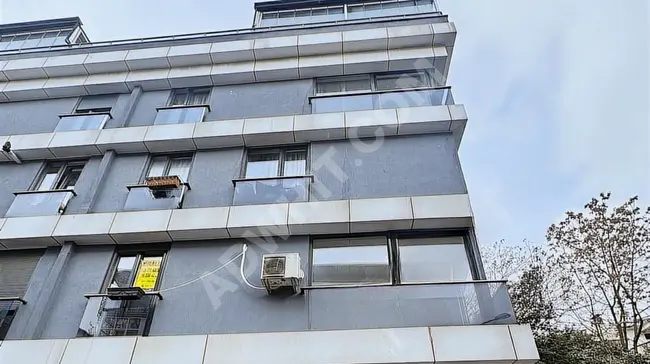 Bright 2+1 apartment with an area of 75 square meters within a complex with parking and an elevator in HASIRCIBAŞI