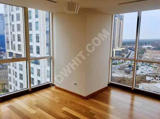 3+1 apartment with pool view for sale in Mashattan