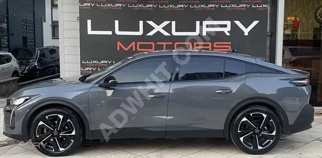 سيارة PEUGEOT 408 1.2 PURUTECH ALLURE موديل 2024 - خالية من العيوب