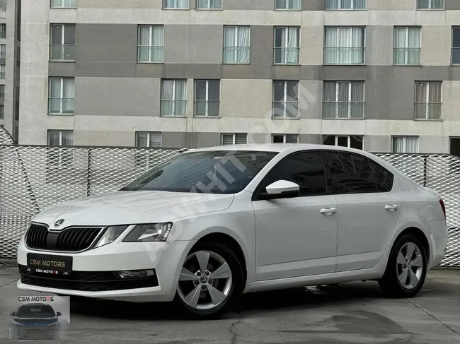 CSM MOTORS' 2018 SKODA OCTAVİA 1.6 OPTİMAL DSG EMSALSİZZZ