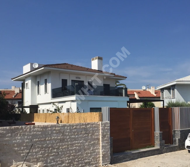 Holiday villa for rent with a private pool in İzmir Çeşme Alaçatı.