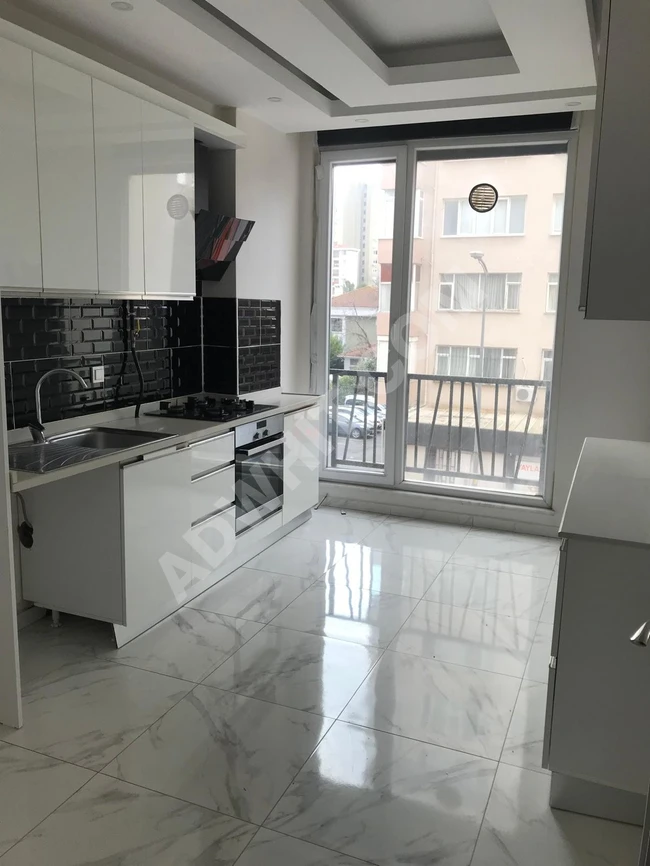 4 YILLIK BİNADA EBEVEY BANYOLU GİYİNME ODALI 115 M² 3+1