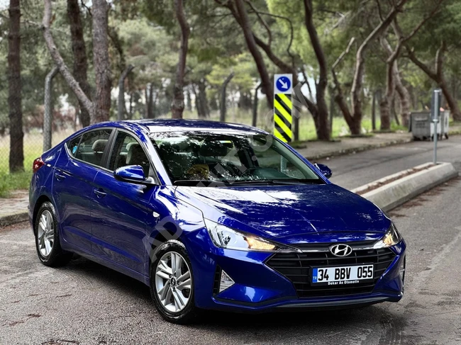 سيارة HYUNDAI ELANTRA 1.6 MPI STYLE PLUS موديل 2019 بمسافة 60 ألف كم