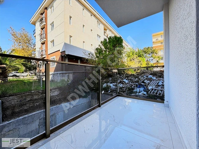 For sale: New 2+1 apartment on a middle floor in an excellent location in AVCILAR AMBARLI