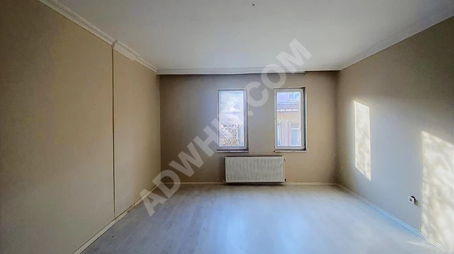 Urgent sale of duplex apartment in BÜYÜKÇEKMECE with great location and large area