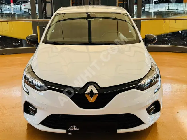 CLIO TOUCH Car 1.0TCE Model 2023 - Automatic - Elegant & Loan at 1.99%