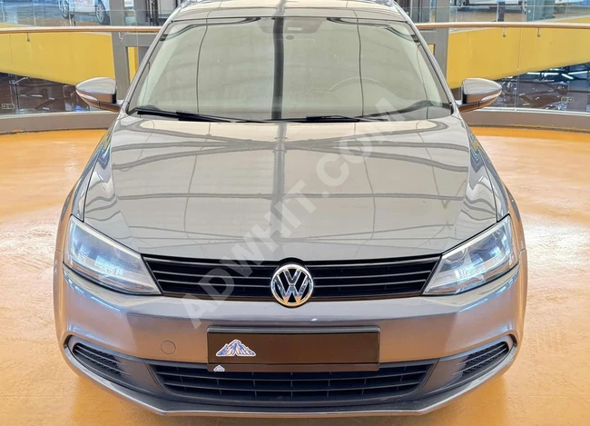 سيارة VOLKSWAGEN JETTA موديل 2013 أوتوماتيك بقرض 1.69 و سندات