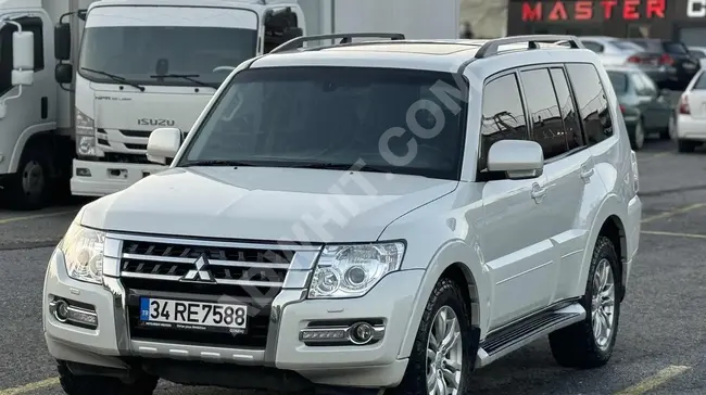 سيارة Pajero موديل 2016 بمحرك 3.2 DID 7 مقاعد نظيفة ومُصان بشكل جيد.