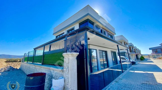 Luxury detached villa for sale 3+1 in GÖMEÇ.