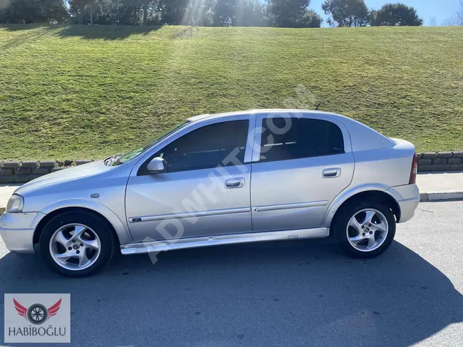 OPEL ASTRA car, model 2001 - automatic with a sunroof, runs on liquefied natural gas