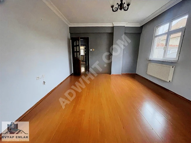 A clean 2+1 investment opportunity with no expenses in Bahçelievler