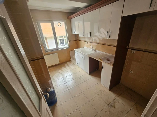 Duplex apartment in a new building near E5 at Avcılar University.