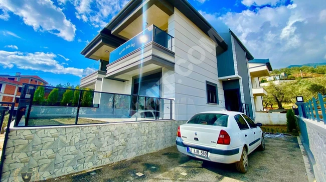 Luxury villa for sale with mountain and sea views in GÜRE