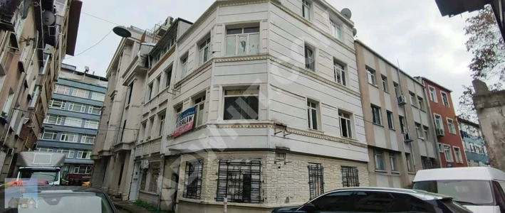 For sale: Entire building for 11,000,000 Turkish Lira in HORHOR