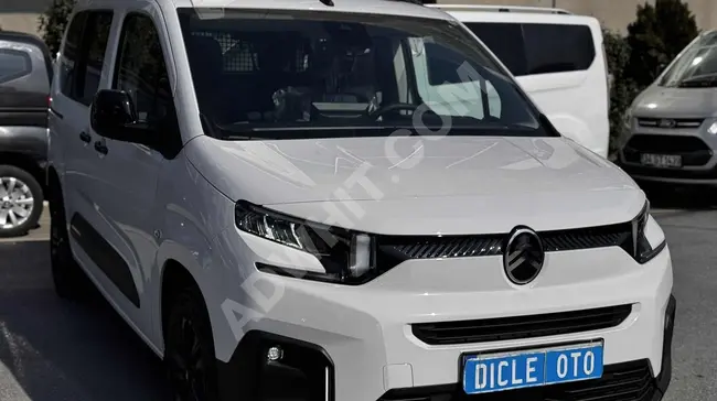 ميني فان Citroen Berlingo موديل 2025 - سقف زجاجي قرض 1.79% + مقايضة