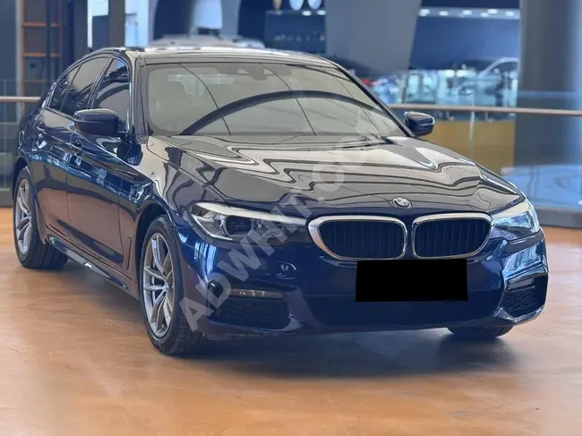 سيارة BMW 520İ SPECİAL EDİTİON M SPORT موديل 2019 - مجهزة بالكامل