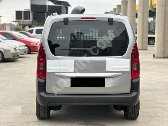 Citroen Berlingo Minivan 2025 Model '0' km - 1.59 with full financing & exchange possible