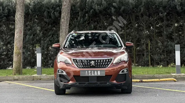 Peugeot 3008 model 2020 with a panoramic roof and 180 horsepower, no paintwork.