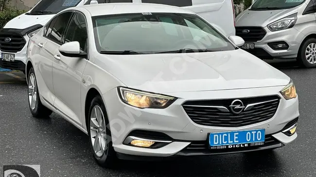 Opel Insignia car model 2020 with the possibility of loan and trade-in. 1.99