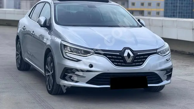 سيارة MEGANE İCON موديل 2023 مع فتحة سقف مع إمكانية الائتمان والاستبدال بنسبة 1.89