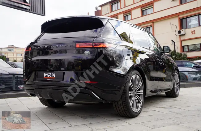 سيارة RANGE ROVER AUTOBİOGRAPHY موديل 2023 - مساج - تبريد - عرض على الزجاج الأمامي