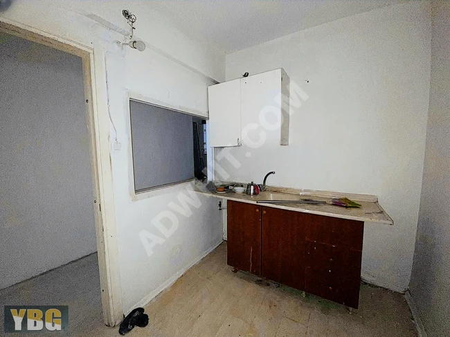 Shop for rent with an area of 120 square meters in front of ESKİDJİ in YENİBOSNA.