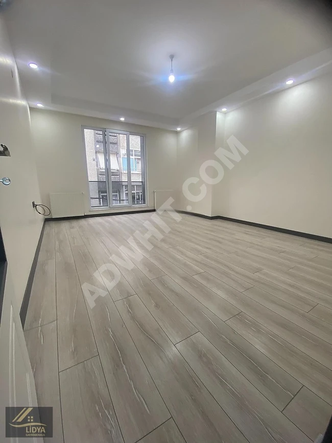 LİDYA EMLAK'tan Cihangirde Merkeze Sınır 4+2 180m2 Sıfır Dublex